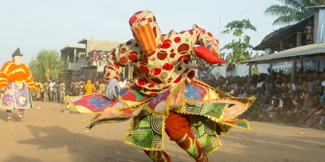 Romuald Hazoumè, Kpadjè (detail), 2016. Lamda print, 80 x 120 cm.
