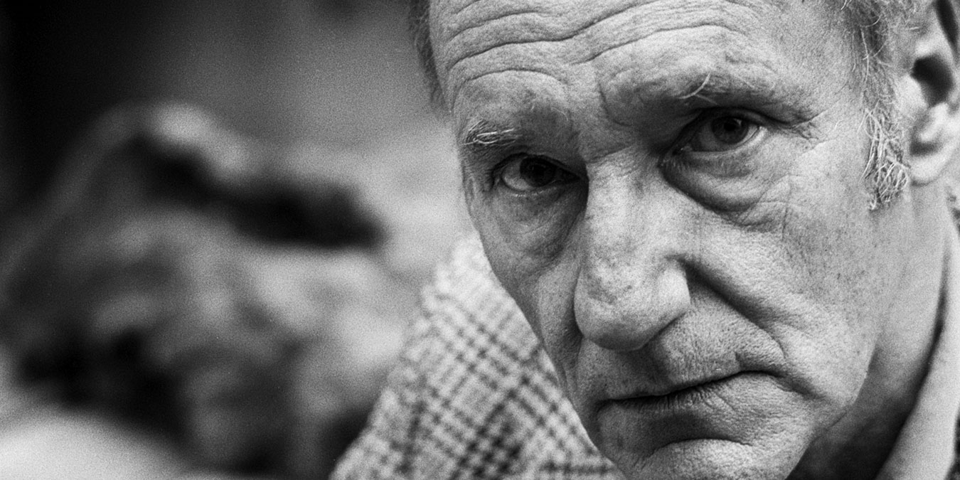 Photo © James Grauerholz