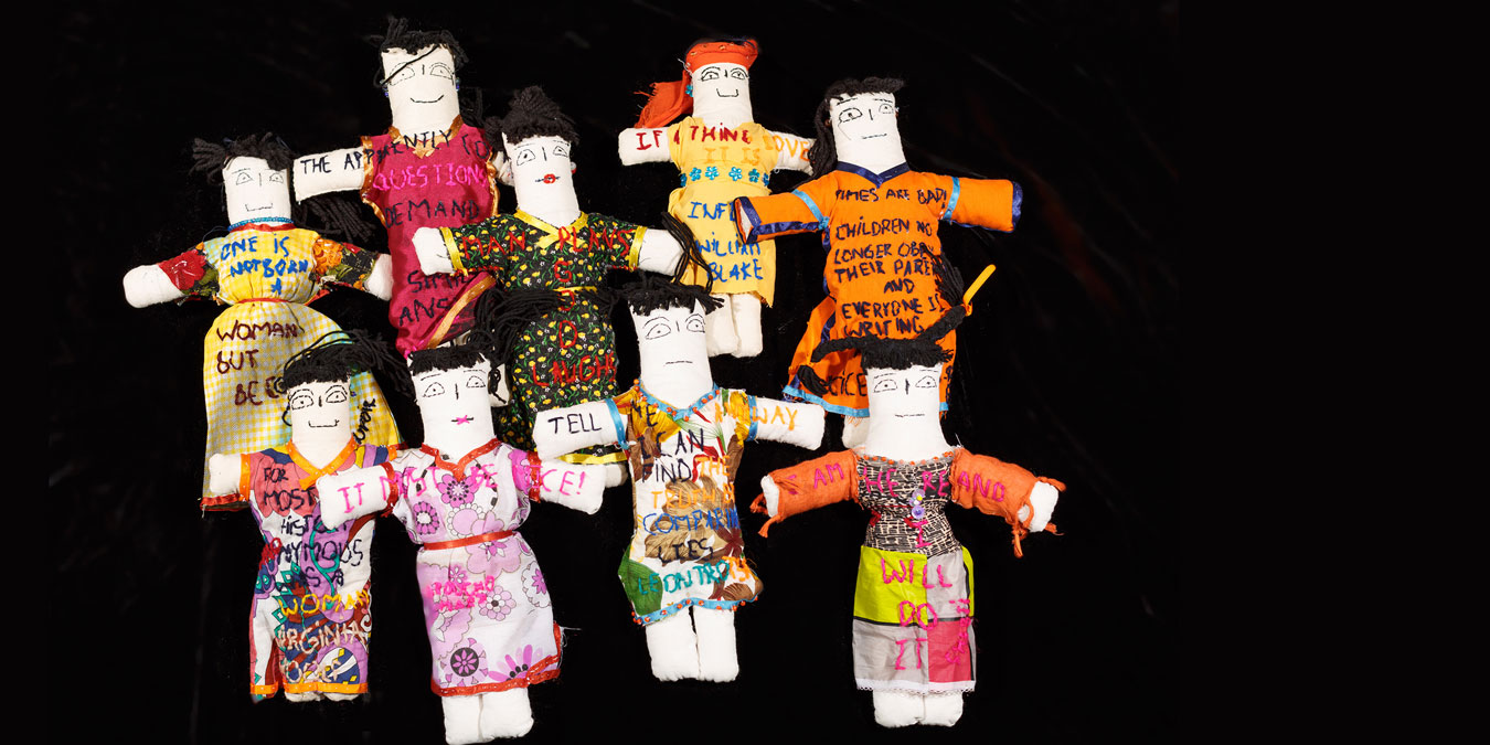 Sylvie Franquet, Prisoner of Love (detail), 2016. Wool, acrylic and lurex on cotton canvas sewn into raw ash frame, 80 x 100 cm.