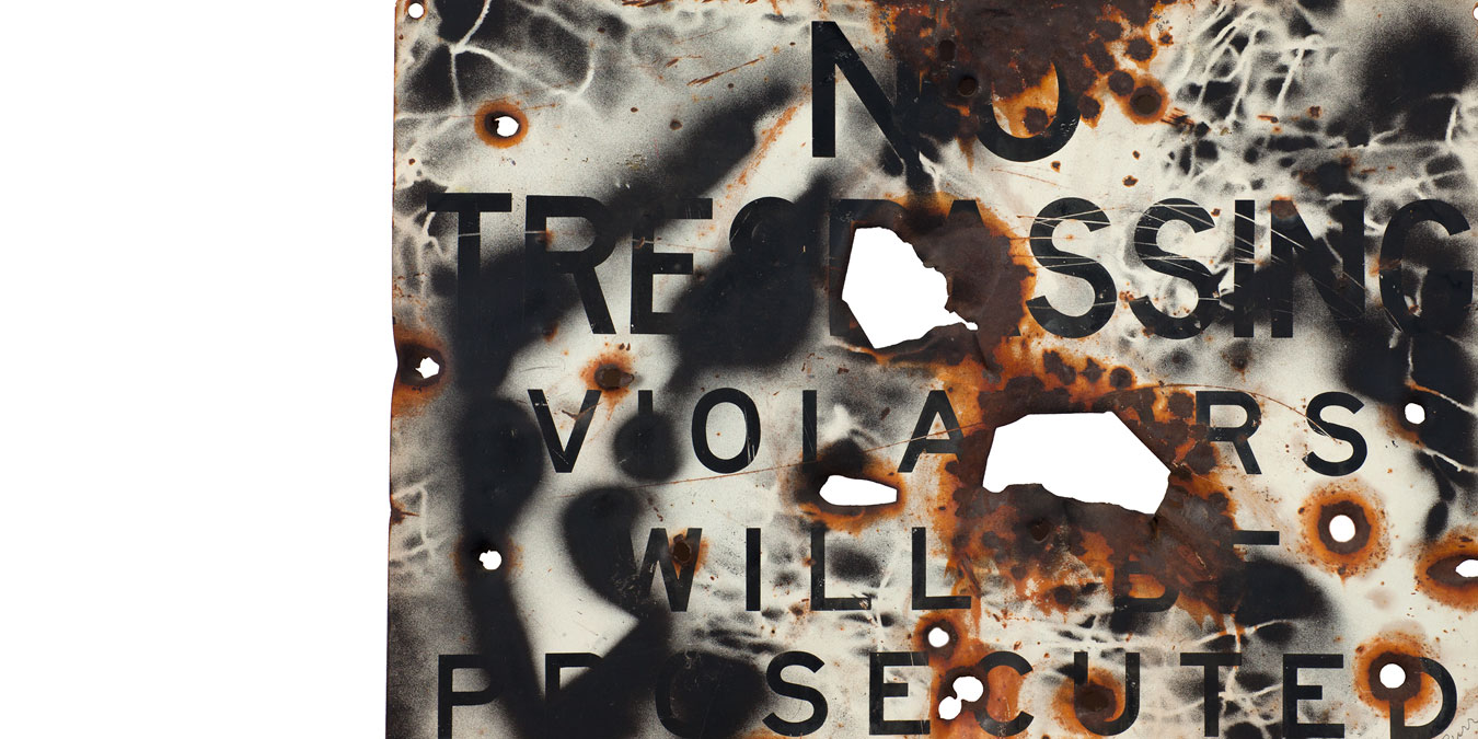 Williams S. Burroughs, Untitled, ca. 1988. Spray paint and gunshots on metal sign, 36 x 50.5 cm.