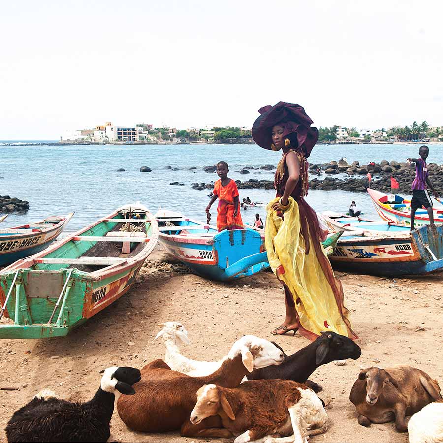 Daniele Tamagni, Ngor, La Renaissance Africaine, 2012. Lambda C-Print, 80 x 57 cm.