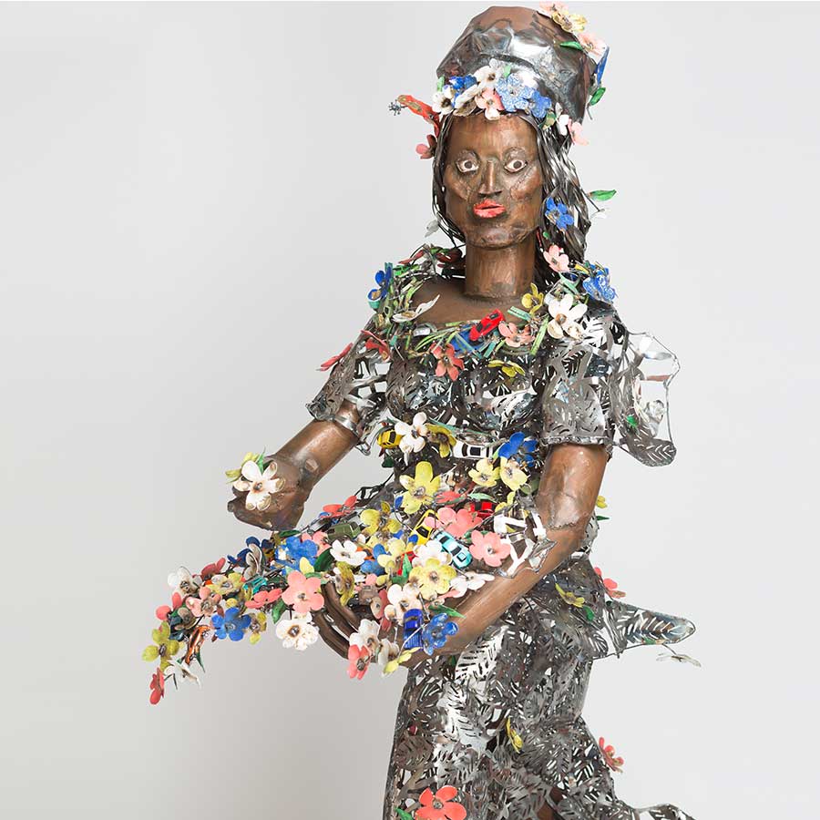 Sokari Douglas Camp, Primavera (detail), 2015. Steel, gold leaf and acrylic paint, 201 x 72 x 162 cm.