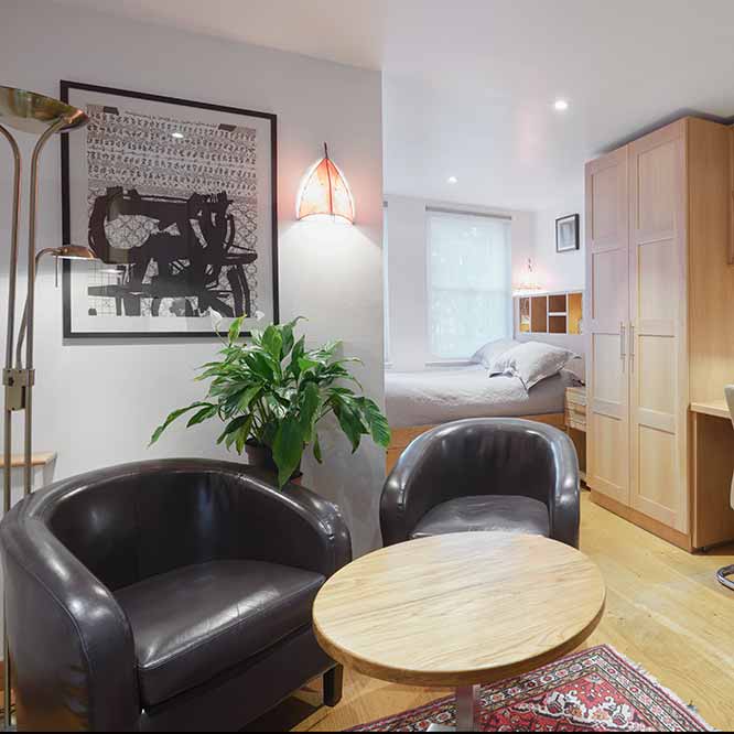 ROOM 1